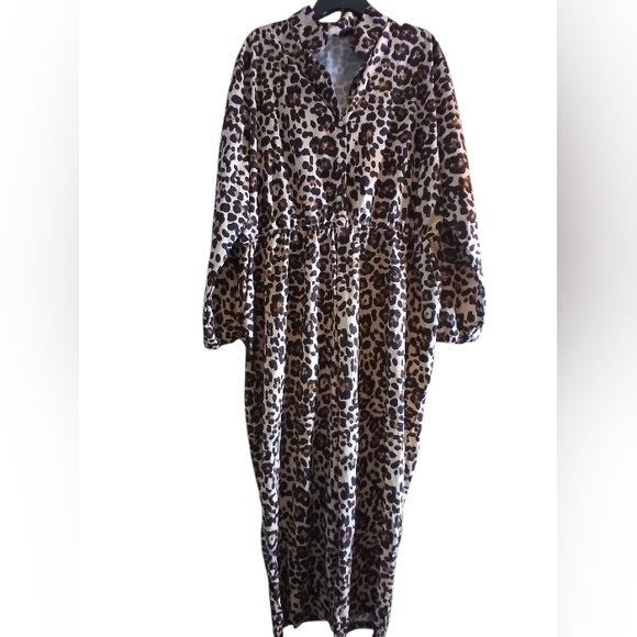 Pants - Leopard Print Womens Flowy Wide Leg Jumpsuit Size 2X Mob Wife Eveningwear